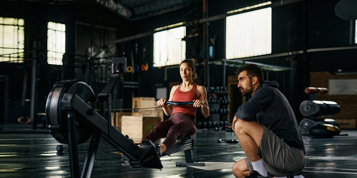 mixing l carnitine with bcaa Stimulant Free Lean Powder - Evlution Nutrition BCAAs Amino Acids Powder CLA and 2:1:1 Branched Chain Amino Acids Supports Muscle Recovery Fat Burn and Metabolism Racked BCAA contains GBB (Gamma BCAA vs Creatine: Key Differences