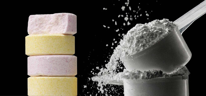 Visual comparison of creatine chewable gummies stacked vertically next to a scoop of creatine powder on a black background.